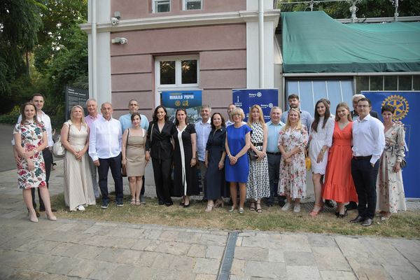 Svečana primopredaja predsedničke dužnosti izvršena je 27. juna 2025. godine…