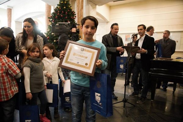 Svečano otvaranje izložbe najboljih dečjih radova 2014.